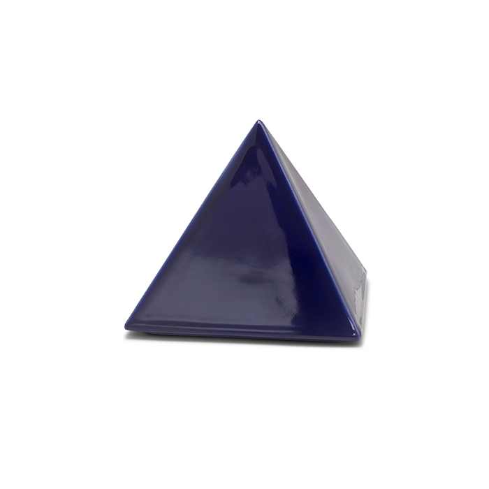 Foto von Pyramide blau